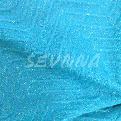 قابلية التنفس العالية و 250 غرام من الملابس النشطة