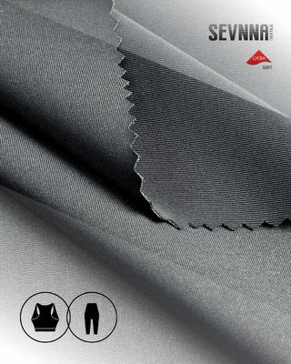 152 سم من نسيج الليكرا مع 72٪ من المواد المعاد تدويرها و 28٪ من الليكرا