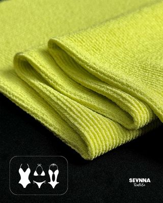 نسيج حمالة صدر رياضية ممتازة بعرض 180 سم وزنه 285 غرام و 93% بوليستر معاد تدويره + 7% سباندكس لمادة حمالة صدر رياضية عالية الأداء