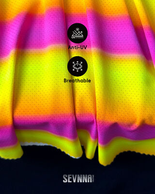 180Gsm الأقمشة الركض مع تكنولوجيا مضادة للرائحة والشبكة القابلة للاستنشاق للملابس النشطة عالية الأداء