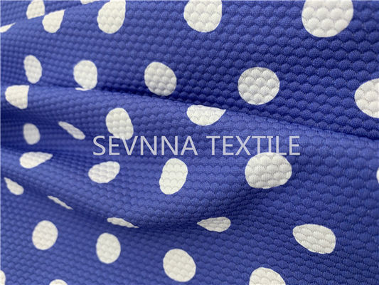 نسيج ملابس السباحة المعاد تدويره Polka Dot مقاومة الكلور سريع الجفاف