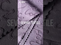 اكتشف فوائد القماش المستخدم في ملابس السباحة للبالغين